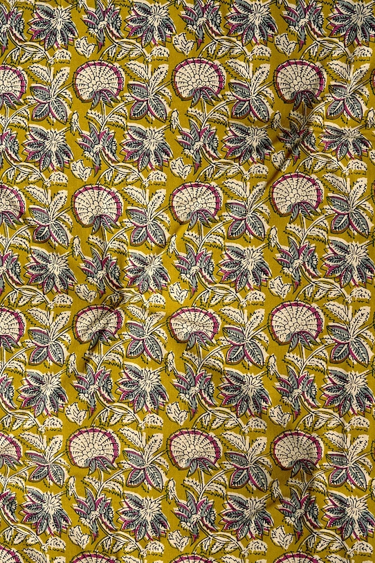 Salon i sypialnia Madam Stoltz poduszka dekoracyjna bawełniana 60 x 100 cm MP.60100.298 multicolor