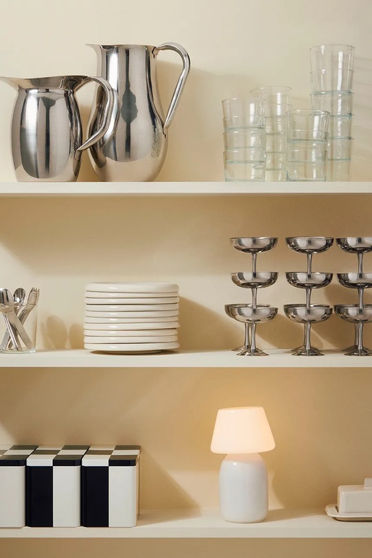 Kuchynská nádoba HAY Tin 2,3 L AE360.A602.AO71 čierna AA00