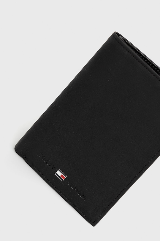 Kožená peňaženka Tommy Hilfiger AM0AM00664 čierna AA00