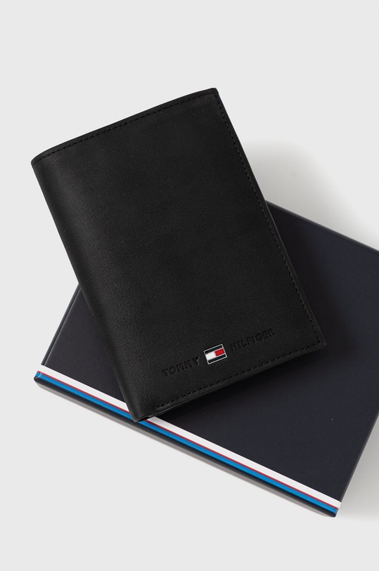 Kožená peňaženka Tommy Hilfiger AM0AM00664