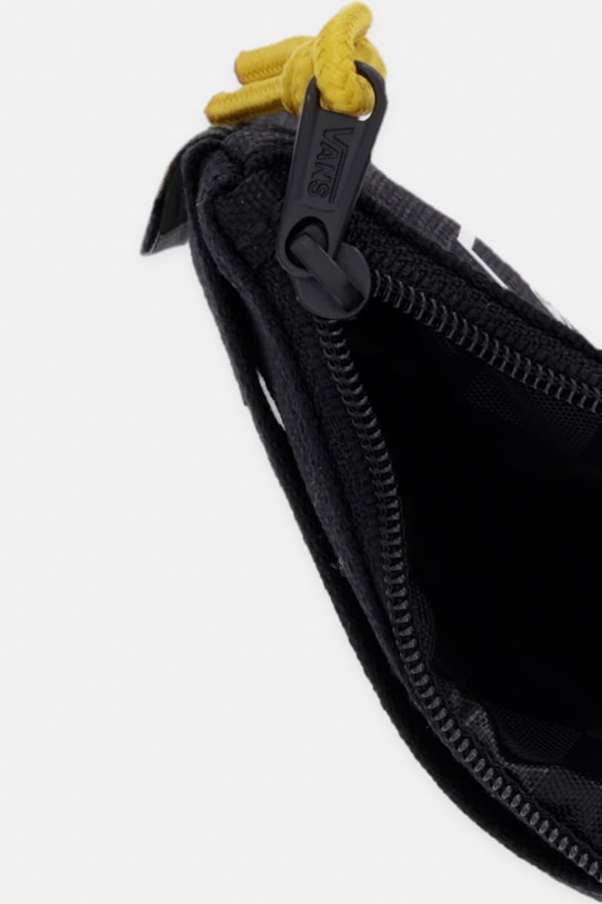 Akcesoria Vans portfel VN000Q9TBLK1 czarny