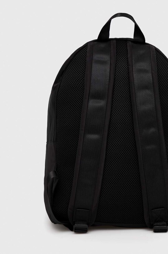Рюкзак EA7 Emporio Armani чёрный 245063.2F909