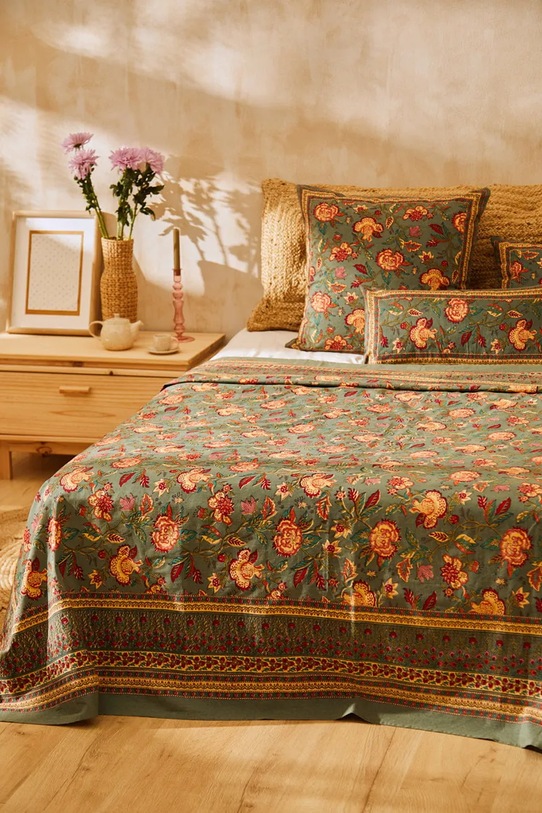 Salon i sypialnia Calma House narzuta 240x270 cm LOUVRE.F240.VEO multicolor