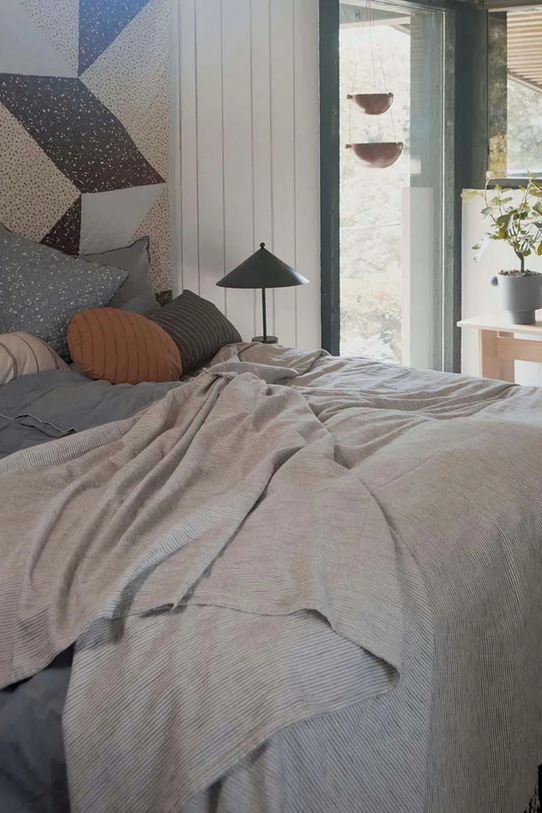 Obývacia izba a spálňa Prehoz OYOY 270 x 270 cm L10189 sivá