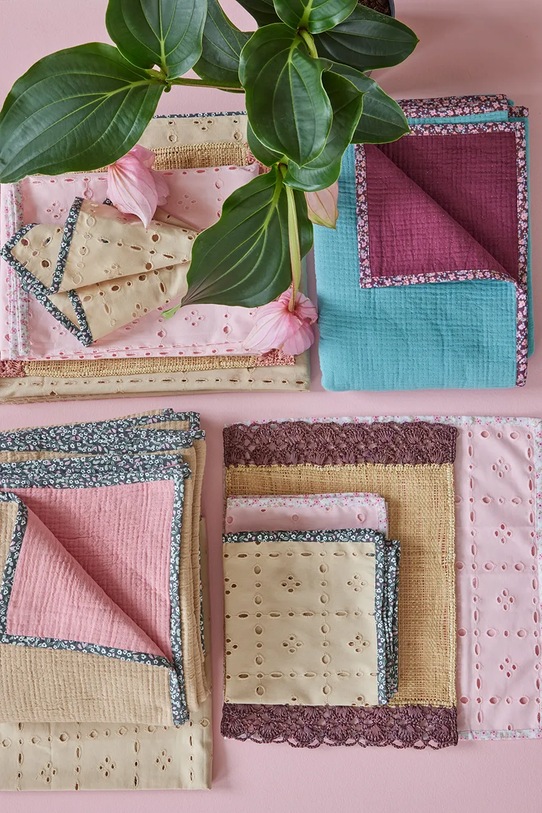 Dnevna soba in spalnica Bombažno posteljno pregrinjalo Rice 140 x 200 cm BLCOT.MA pisana