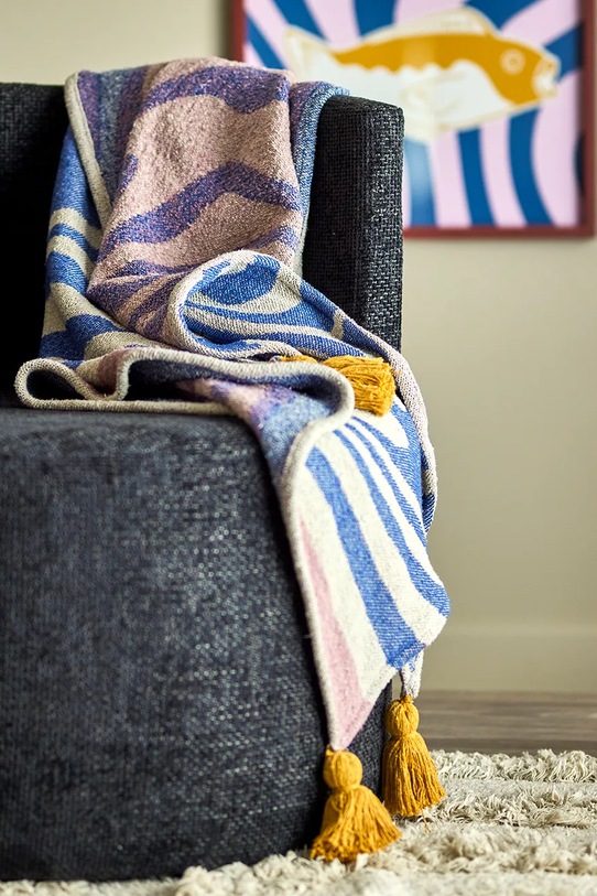 Bloomingville narzuta 160 x 130 cm 82063219 niebieski