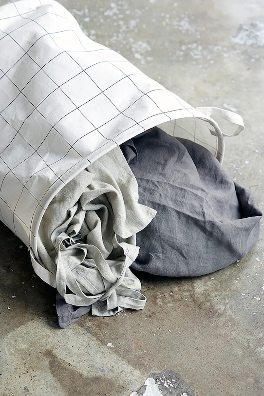 Łazienka House Doctor kosz na pranie 50 x 40 cm 205720421 biały