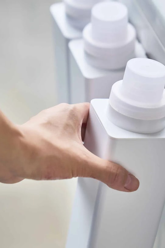 Yamazaki z plastu 7 x 7,2 x 22 cm 4852 biela