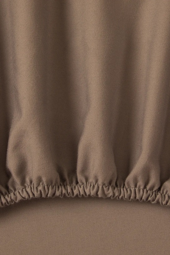 BOSS prześcieradło z gumką bawełniane BEBOSS Camel 90 x 200 cm 1058569 brązowy AA00