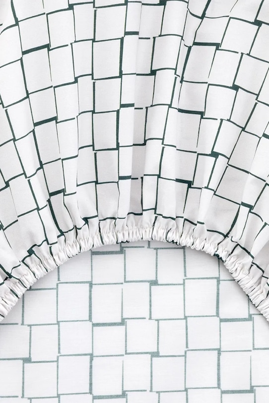 Lacoste prześcieradło z gumką bawełniane L BLOCK Vert 140 x 200 cm 1056881 zielony AA00