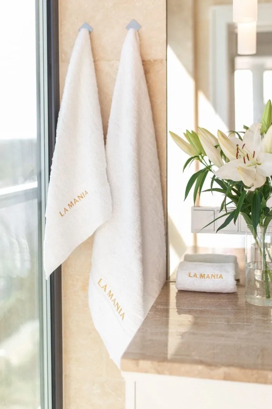 La Mania mały ręcznik bawełniany Premium 50 x 90 cm biały 5905090150282