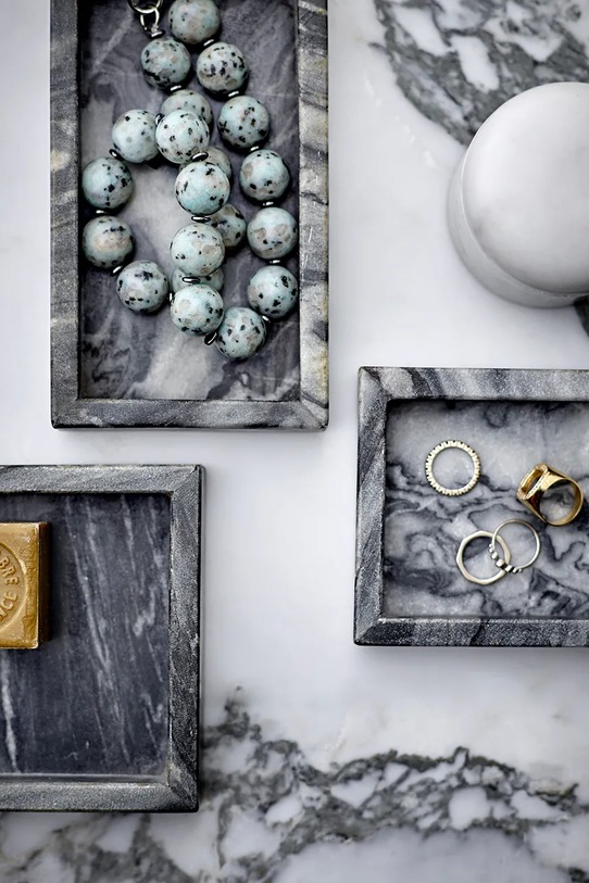 Декоративна таця Bloomingville Feliza сірий 82068086