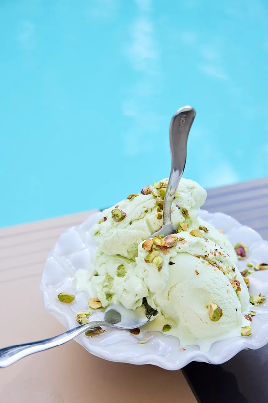 Byon misa do serwowania ze szkła barwionego 20 x 6 cm multicolor 5280608602