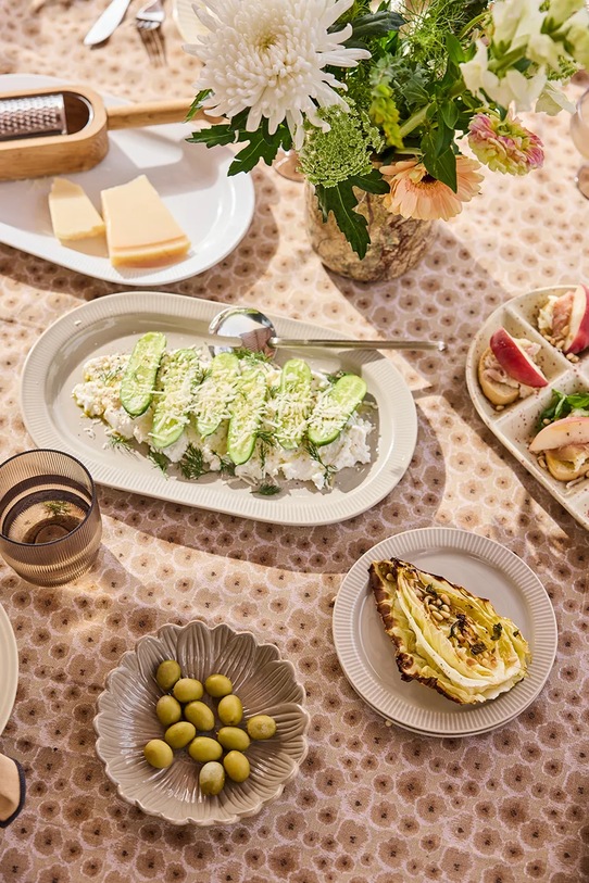 Sagaform talerz do serwowania z porcelany szkliwionej 34 x 20 x 2,5 cm 5018725 beżowy AA00