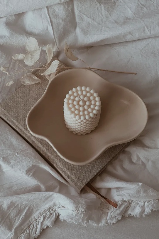 Διακοσμητικό κερί Temida Cube Bubble 200 g 5908451651176 μπεζ AA00