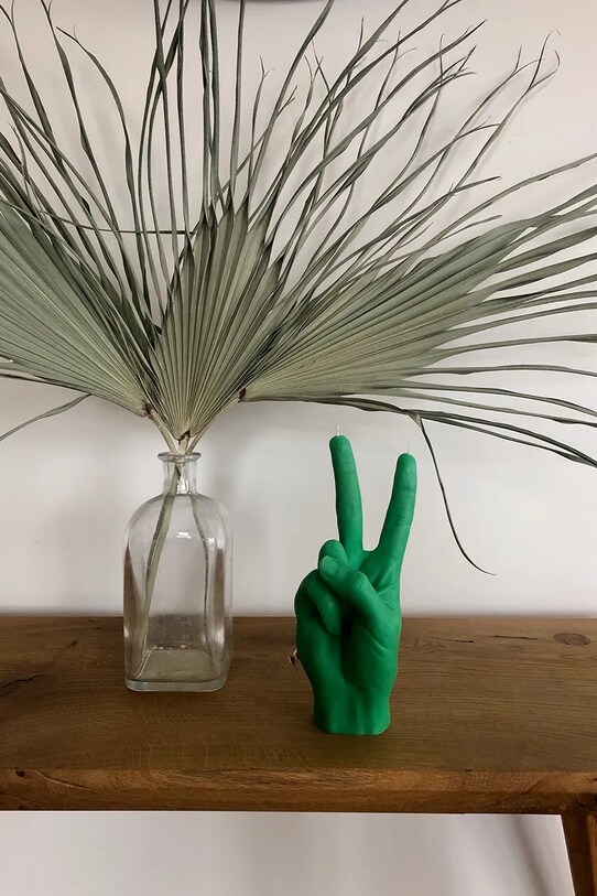 CandleHand świeca dekoracyjna Peace 360 g zielony vic.green