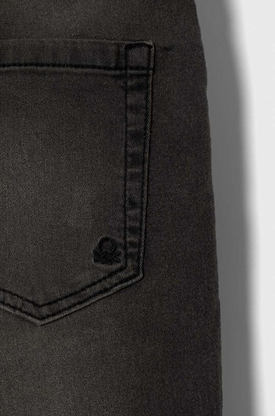 Chłopiec United Colors of Benetton jeansy dziecięce Kanye 4DURCE00K.G.NOS czarny