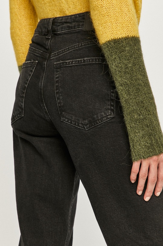 Vero Moda - Jeansy Sara czarny 10217404
