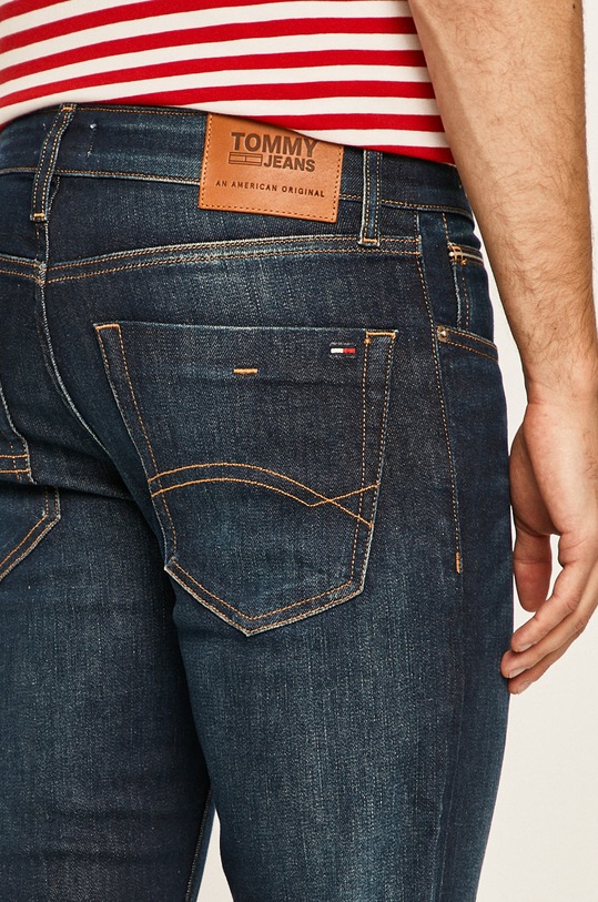 Levi's - Rifle tmavomodrá DM0DM04373