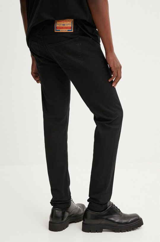 Одяг Джинси Diesel 2019 D-STRUKT L.34 PANTALONI A03563.069YP чорний