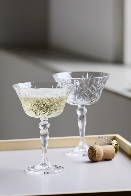 Kuhinja in bar Komplet kozarcev za šampanjec Lyngby Melodia 260 ml 4-pack 33655 transparentna