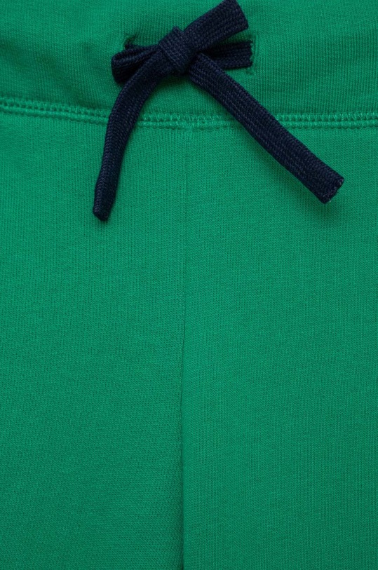 Chłopiec United Colors of Benetton spodnie dresowe bawełniane dziecięce 3J68CF01O.G.NOS zielony