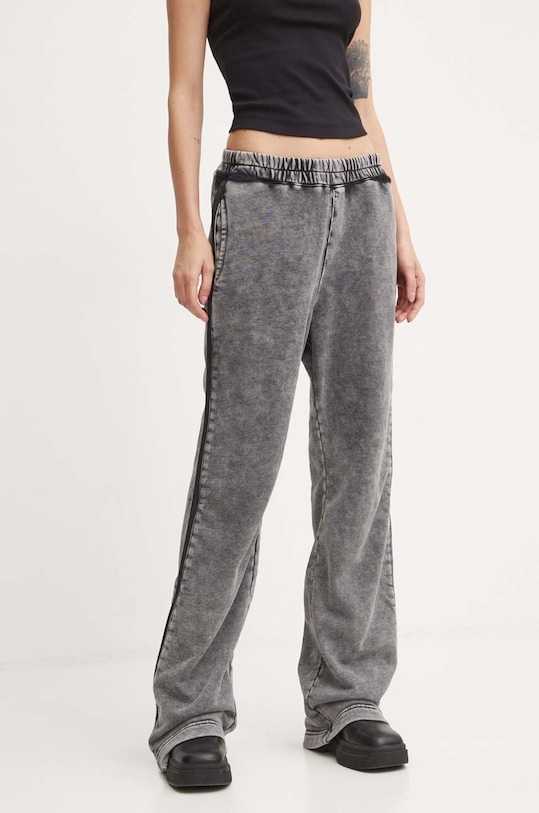 Diesel spodnie dresowe AWSB-DELANEY-HT51 dzianina szary A15440.0BNDC