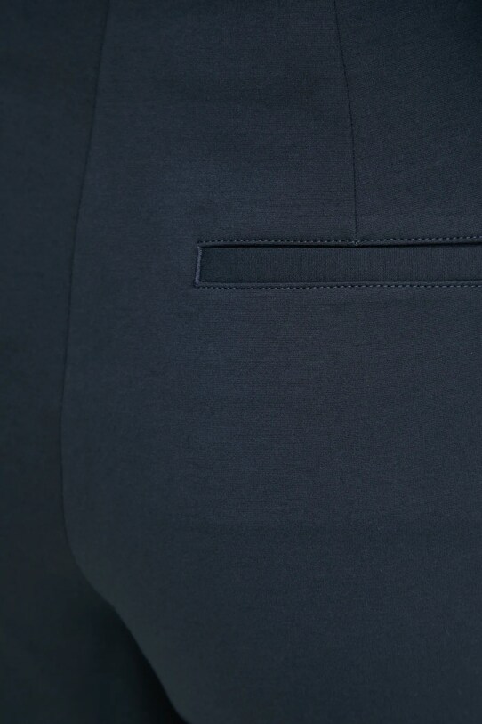 Marc O'Polo spodnie granatowy M02411910033
