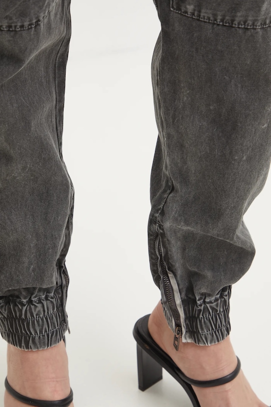 Diesel spodnie bawełniane P-RIDE-Q3 TROUSERS szary A17383.0NJBP