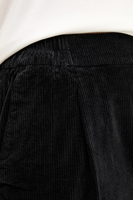 United Colors of Benetton pantaloni de catifea cord negru 4HA2556K4