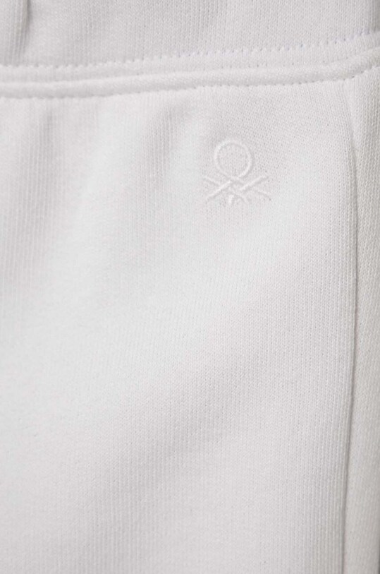 Băieți United Colors of Benetton pantaloni de trening din bumbac pentru copii 3J70GF01N.P.NOS alb