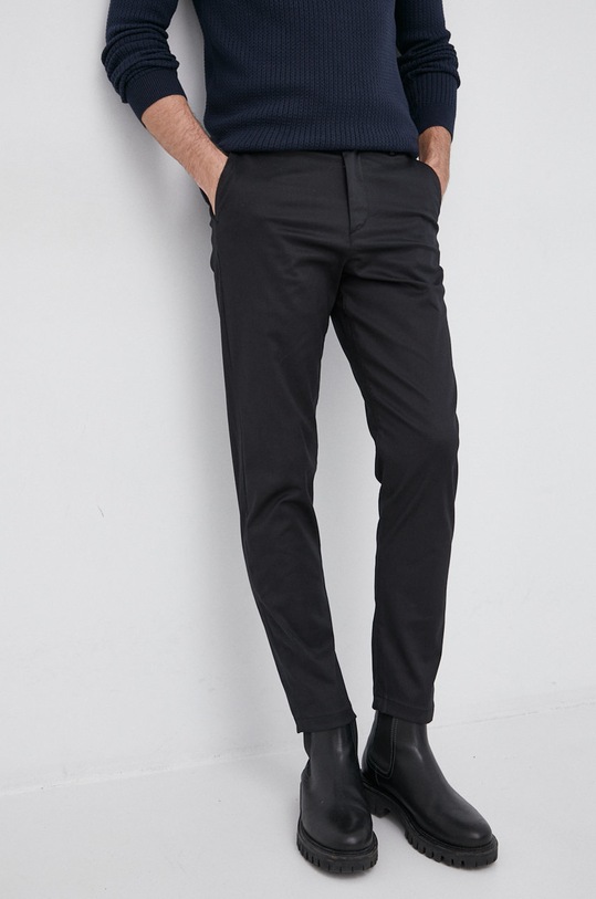 Selected Homme Spodnie z elastanem czarny 16080158.Black