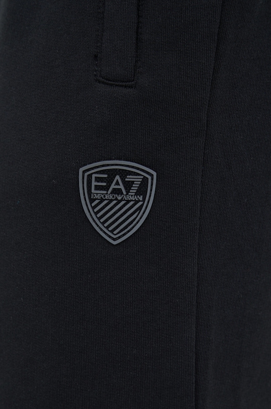 Bavlněné tepláky EA7 Emporio Armani černá 8NPP61.PJBPZ.NOS