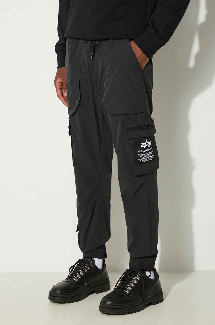 Alpha Industries spodnie Jogger czarny 108203.03