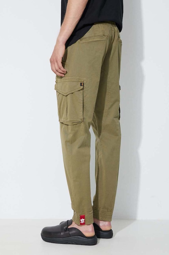 Oblečenie Nohavice Alpha Industries 116202.11 zelená