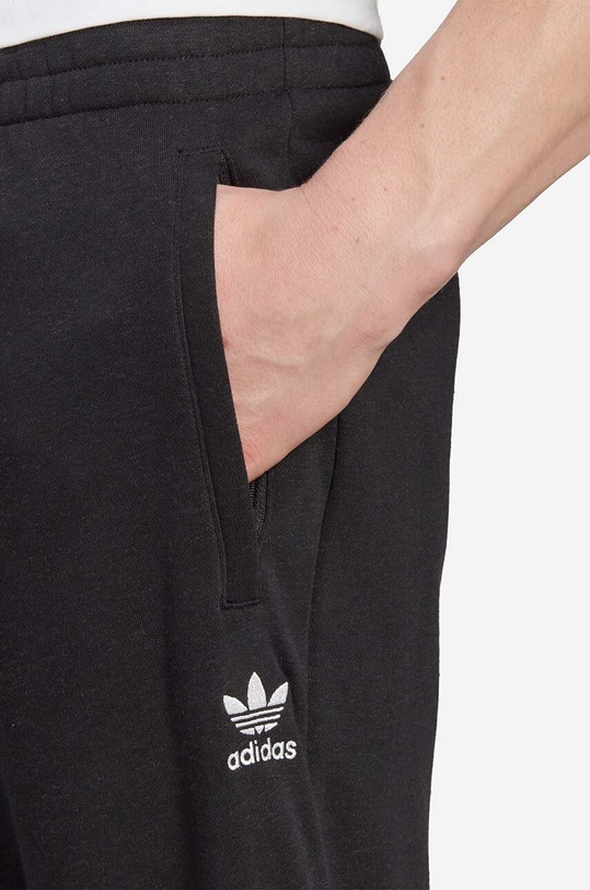 adidas joggers Essentials HR8616 black AA00