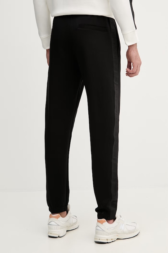 Îmbrăcăminte Armani Exchange pantaloni de trening XM001301.AF10818.NOS negru