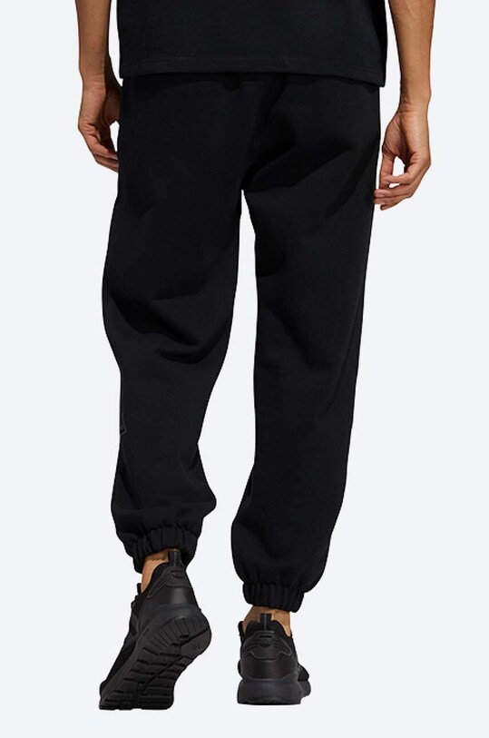 adidas Originals spodnie dresowe bawełniane x Pharrell Williams GL2120 czarny AA00