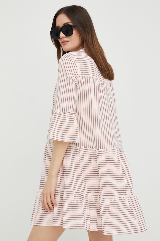 Odzież Vero Moda sukienka bawełniana 10225791.SnowWhit4 biały