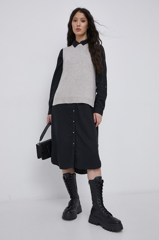 Vero Moda Sukienka 10250332.BlackDenim czarny AA00