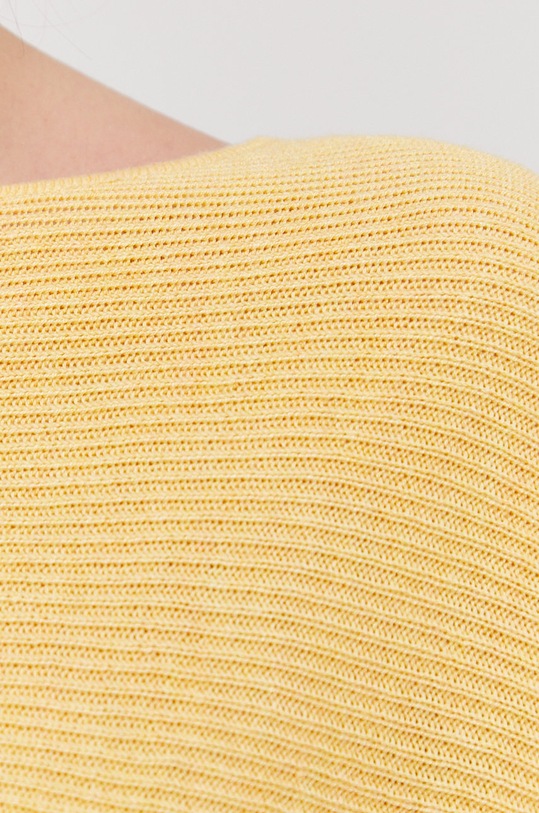 Vero Moda - Sweter 10210570 żółty
