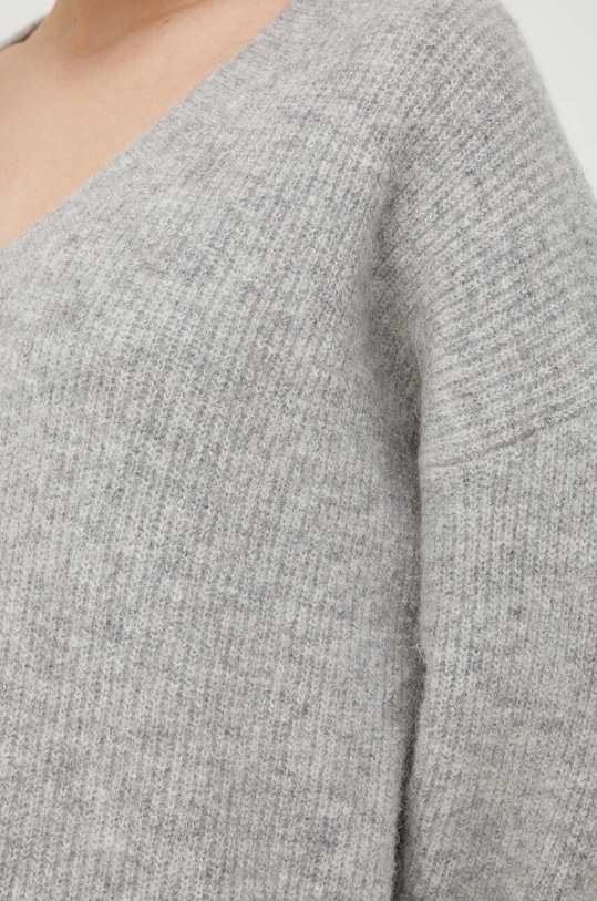 Gestuz sweter wełniany 10905932 szary