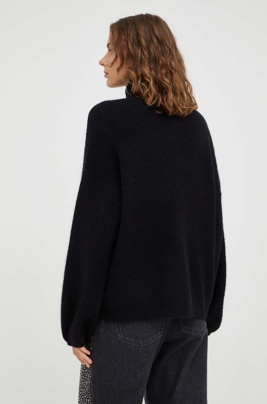 Odzież Gestuz sweter wełniany 10906730 czarny