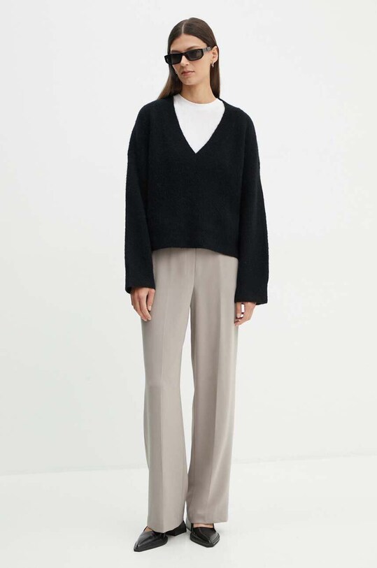 Gestuz sweter 10909332 czarny AA00