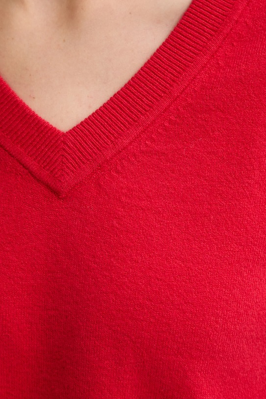 Levi's sweter TARA SUPER SOFT VNECK 0046F czerwony