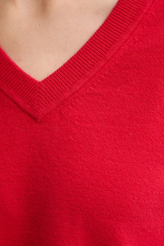 Levi's sweter TARA SUPER SOFT VNECK 0046F czerwony
