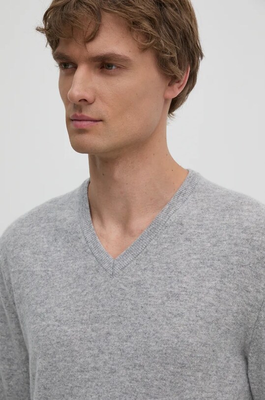 Шерстяной свитер United Colors of Benetton серый 1002U4407.100..