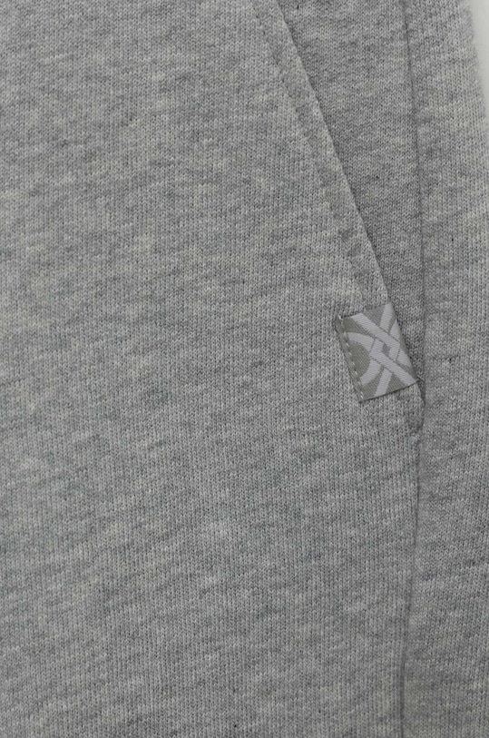 Chłopiec United Colors of Benetton szorty bawełniane dziecięce 3J68C901G.G.NOS szary