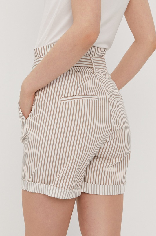 Vero Moda Szorty biały 10225994