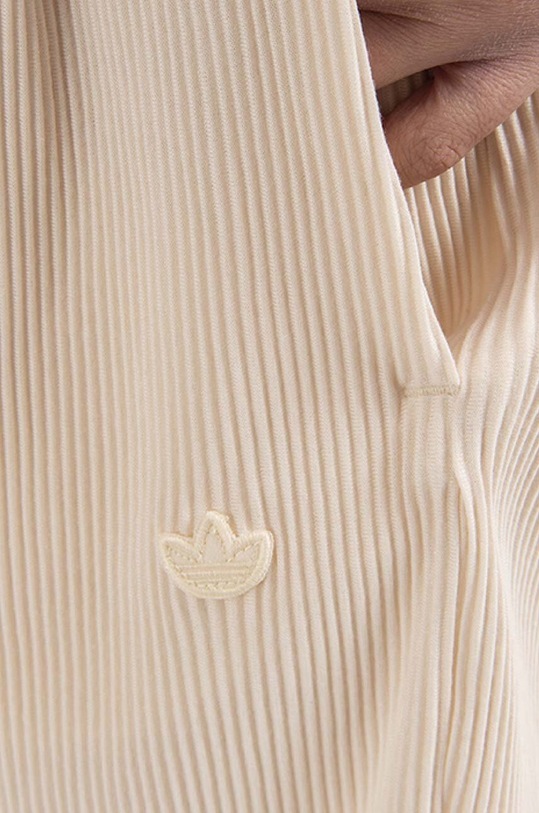 Kratke hlače od samta adidas Originals crna HF7548